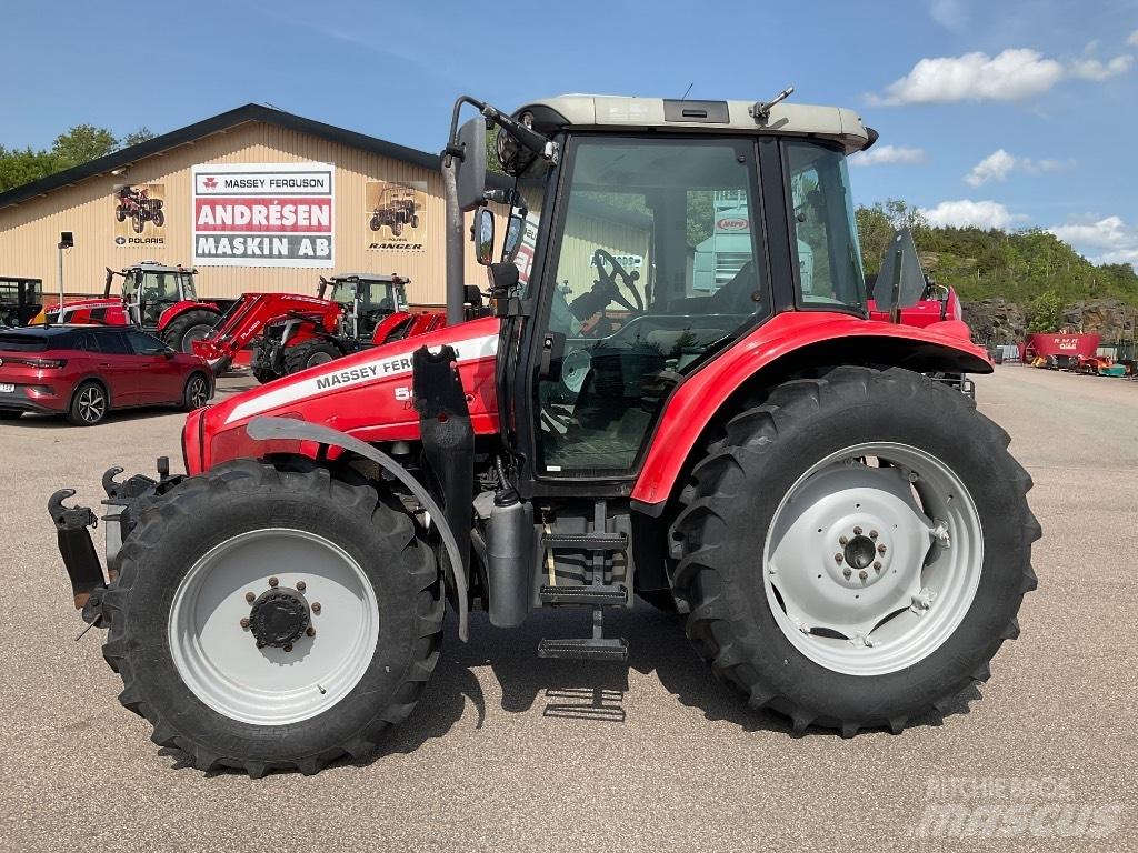 Massey Ferguson 5455 Traktorit