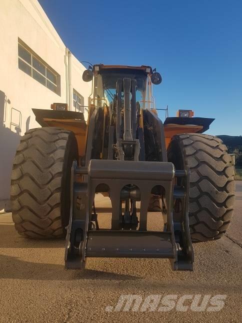 Volvo L220E Pyöräkuormaajat