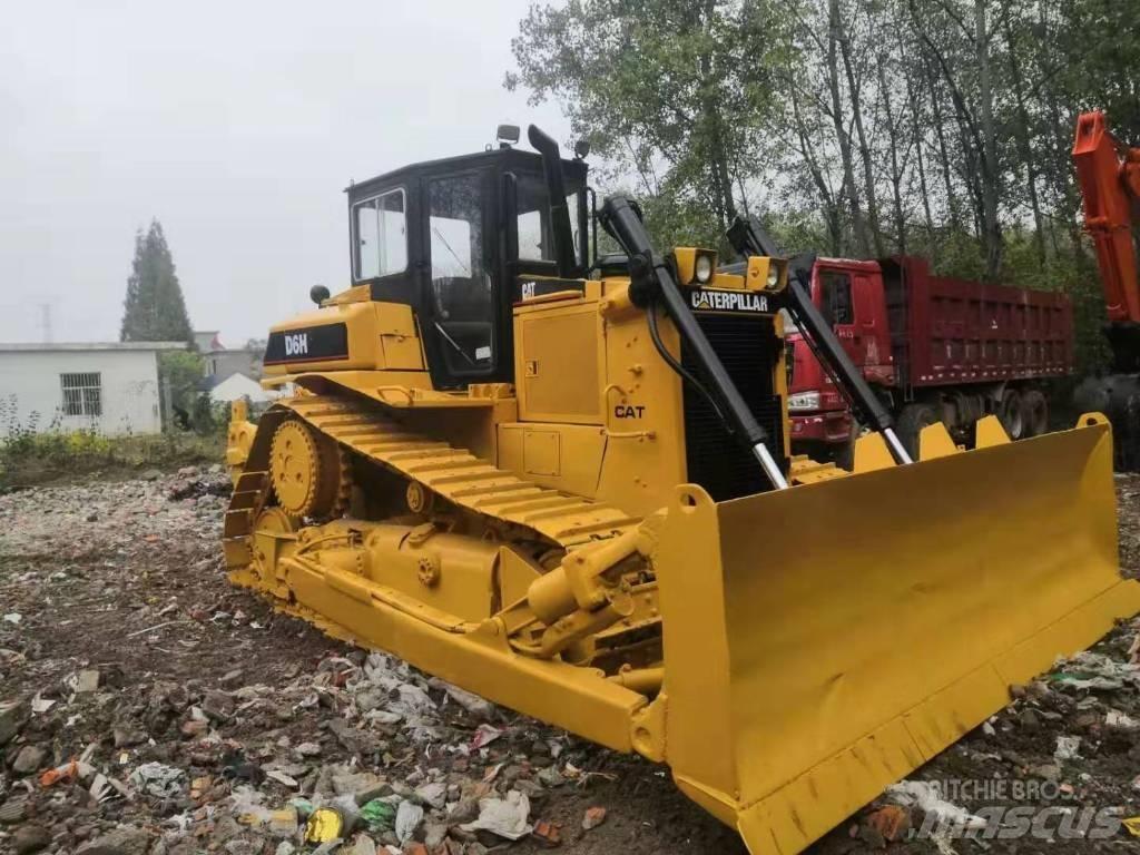CAT D 6 H Telaketjupuskutraktorit