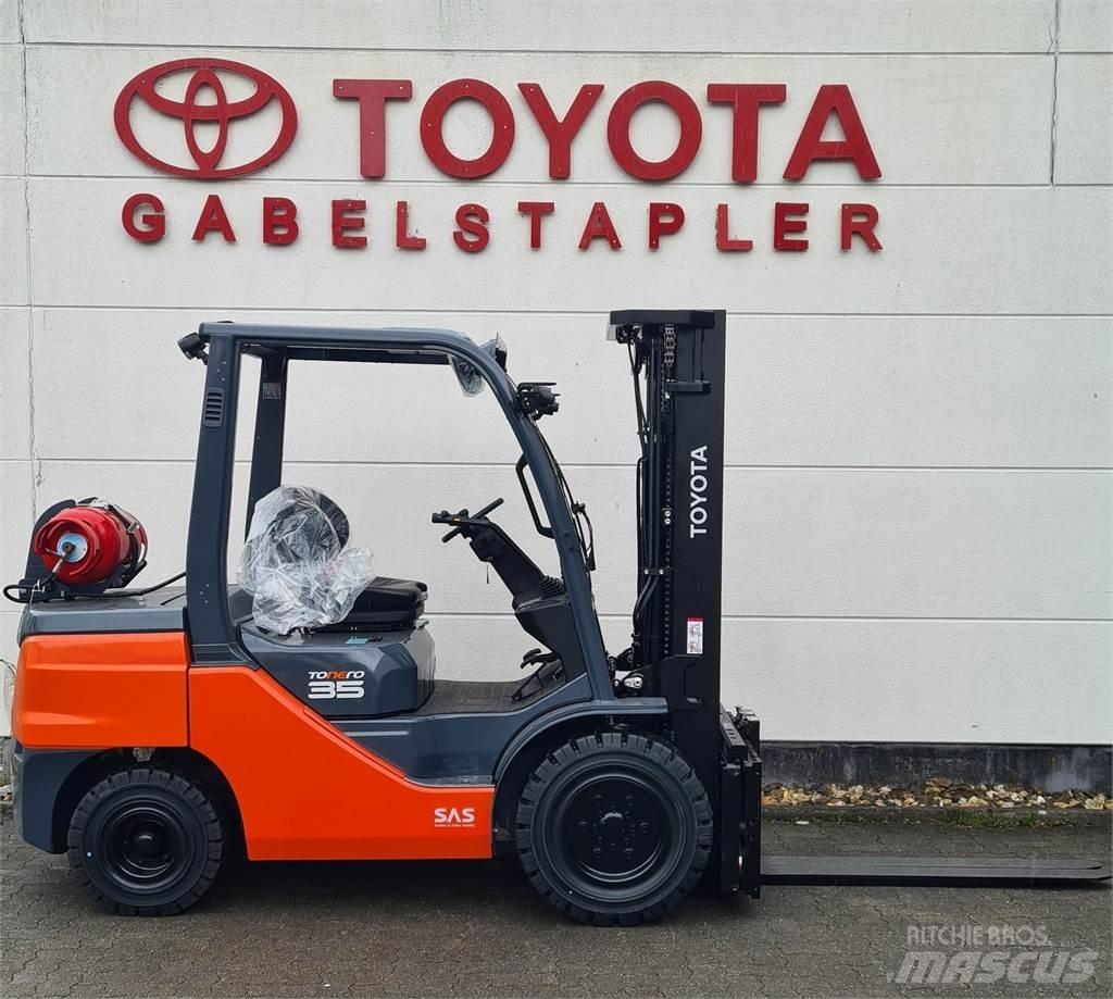 Toyota 02-8FGJF35 Nestekaasutrukit