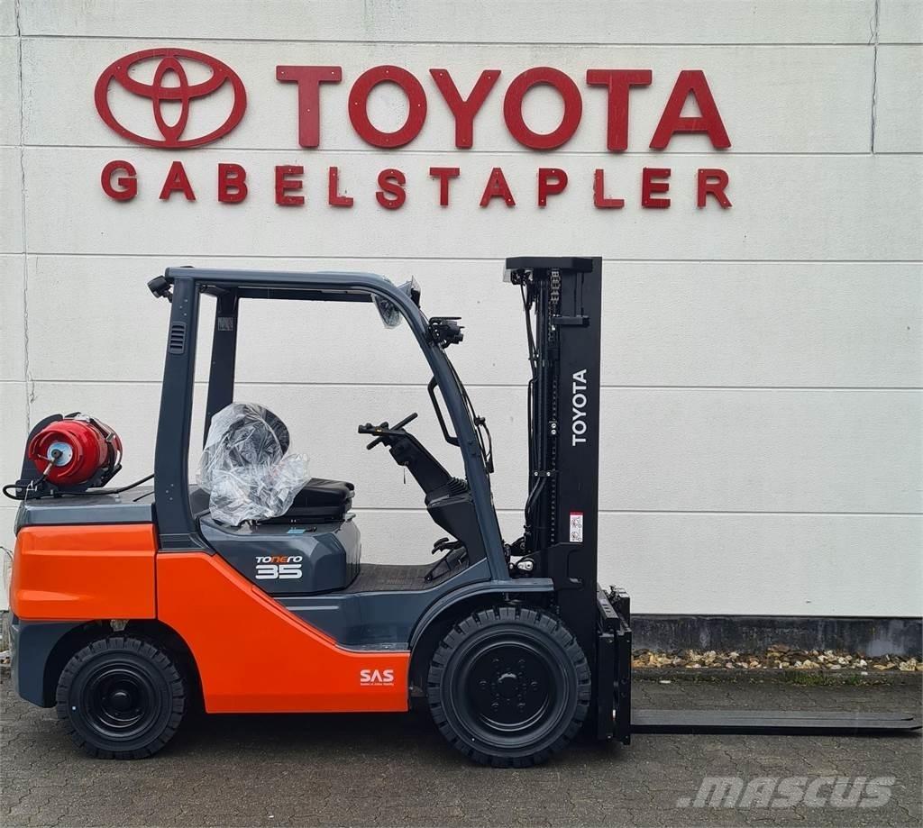 Toyota 02-8FGJF35 Nestekaasutrukit