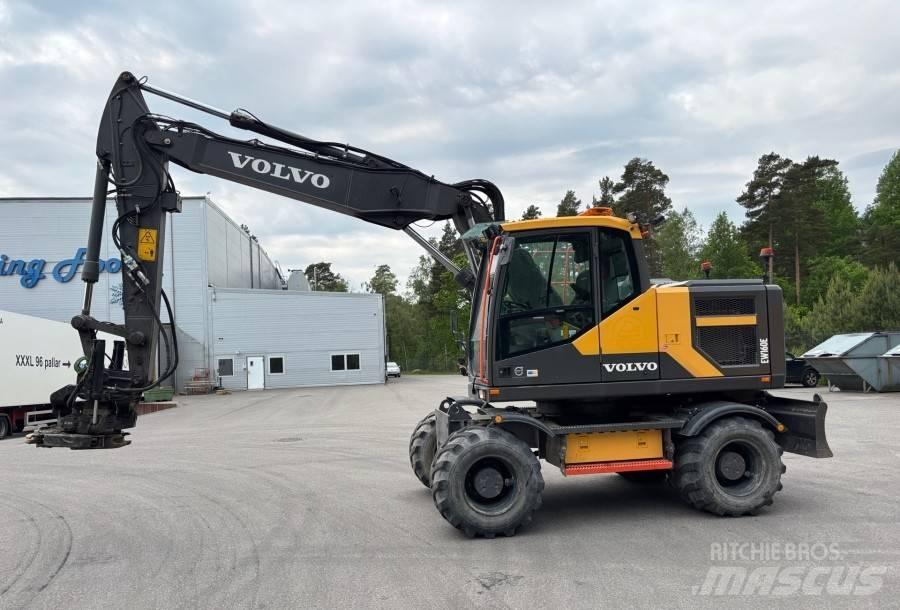 Volvo EW160E Pyöräkaivukoneet