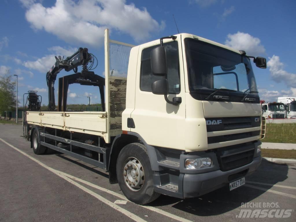 DAF 65CF300 Nosturiautot