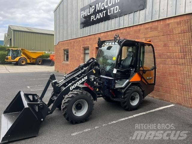 Doosan DL65 Pienkuormaajat