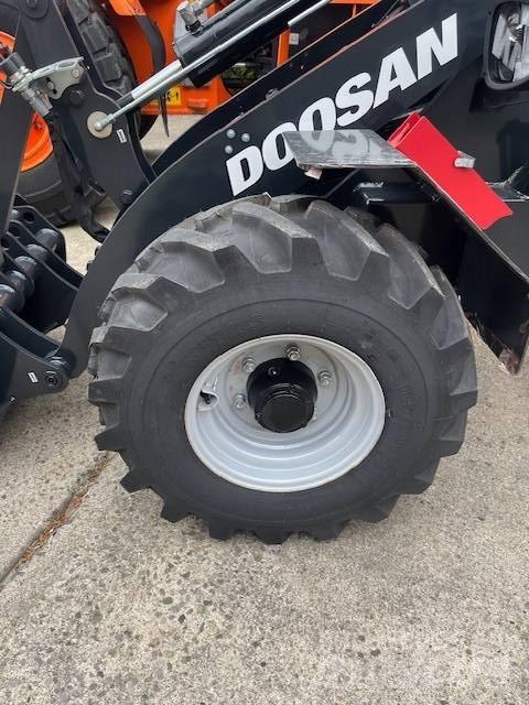 Doosan DL65 Pienkuormaajat