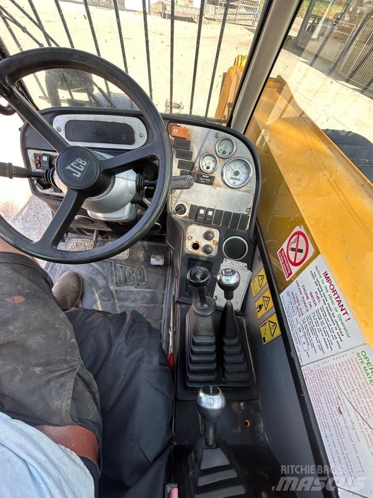 JCB 531-70 Kurottajat