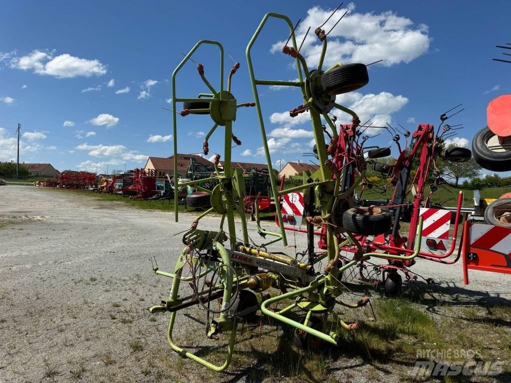CLAAS VOLTO670 Pöyhimet ja haravat