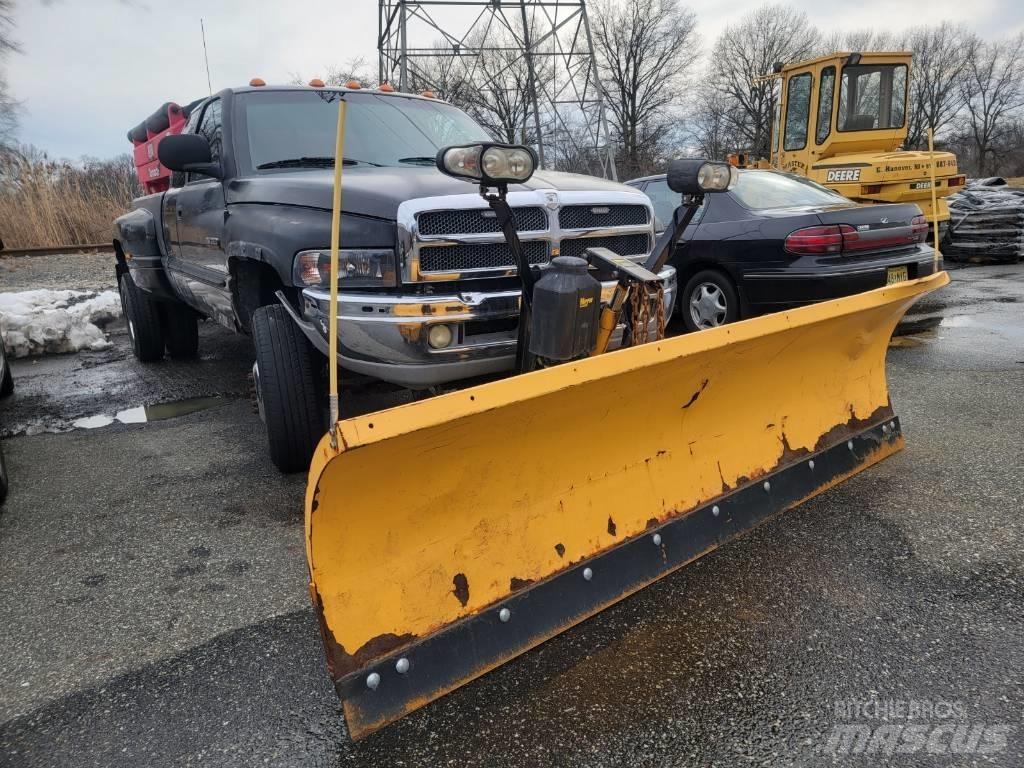 Dodge 3500 Lava-autot