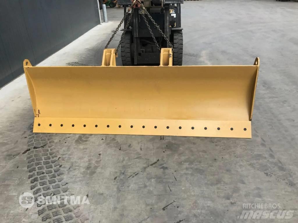 Komatsu QR Puskulevyt