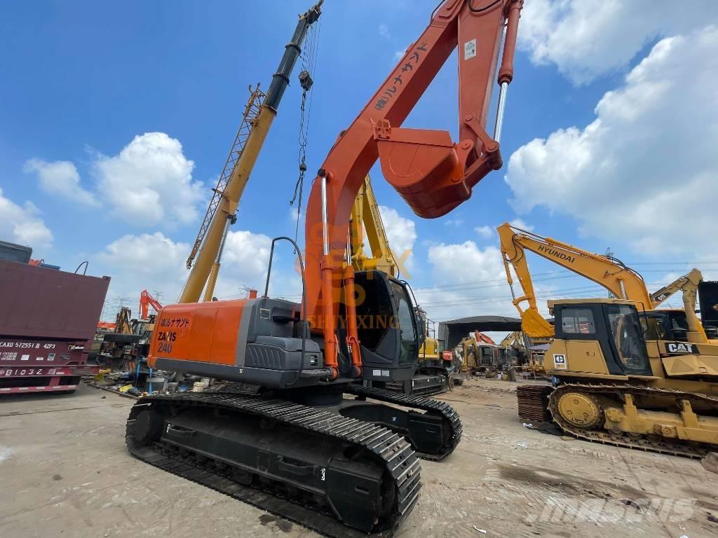 Hitachi ZX 240 Telakaivukoneet