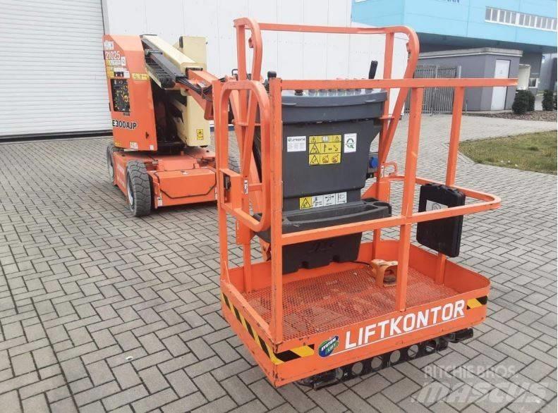 JLG E 300 AJP Kuukulkijat