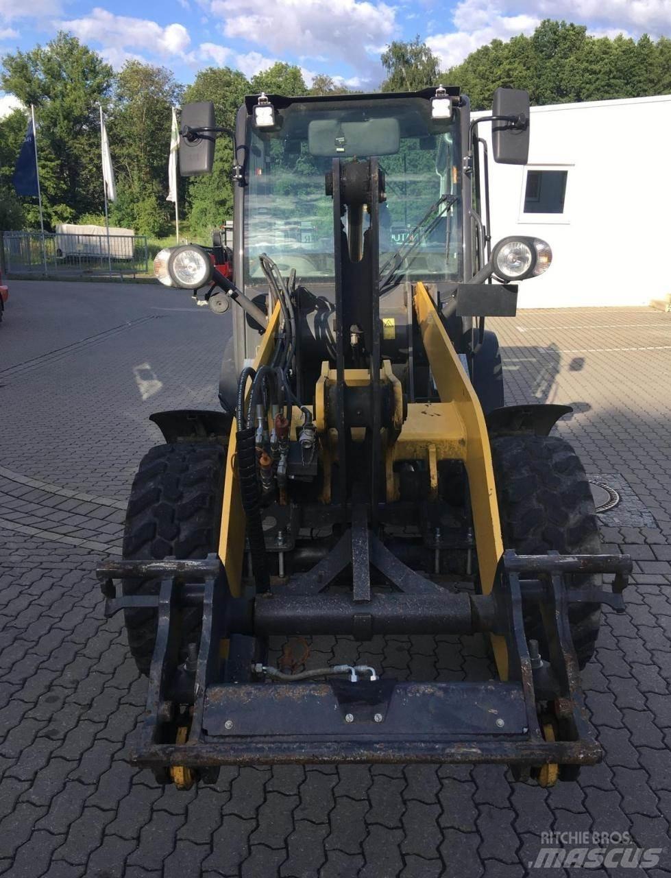 New Holland W50c Pyöräkuormaajat