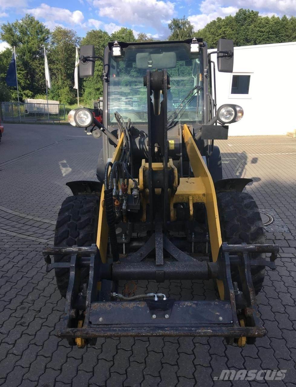New Holland W50c Pyöräkuormaajat