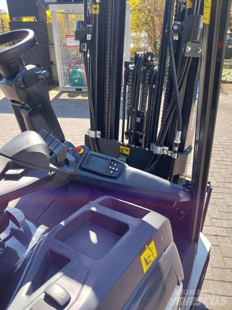 UniCarriers MX 25 Sähkötrukit