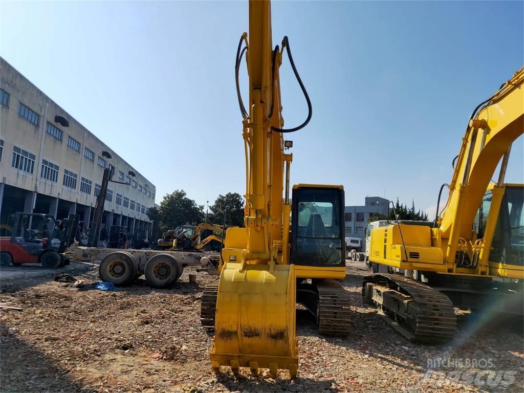 Komatsu PC 120 Midikaivukoneet 7t - 12t