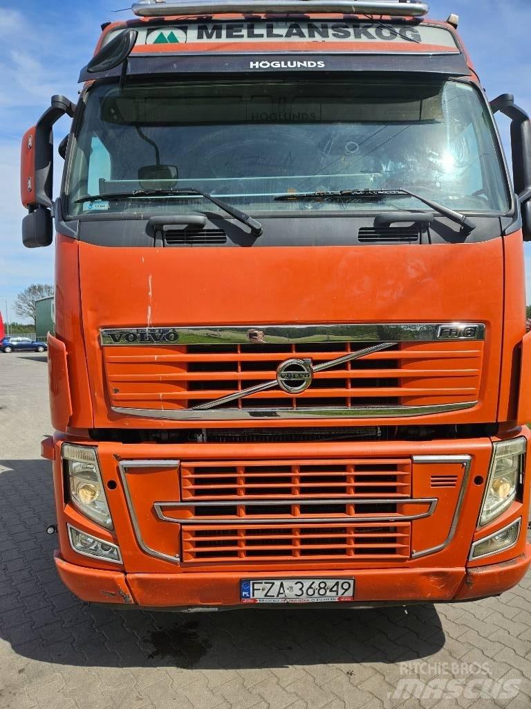 Volvo FH 16 Puuautot