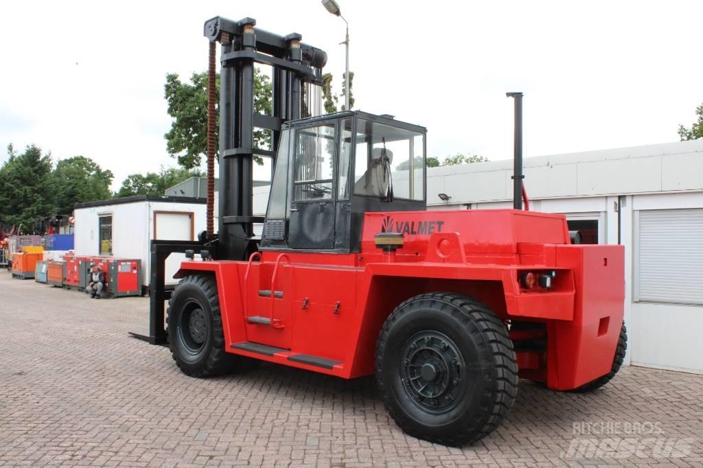 Valmet TD 18-120 Dieseltrukit