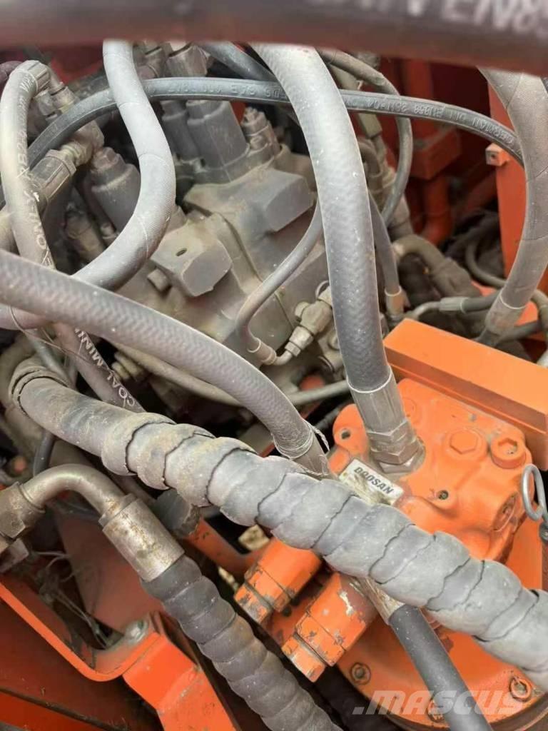 Doosan dx150 Telakaivukoneet