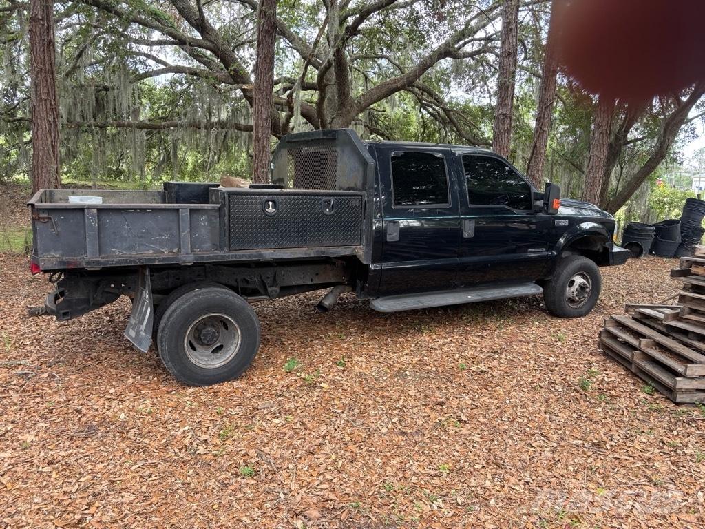 Ford F 350 Lava-autot