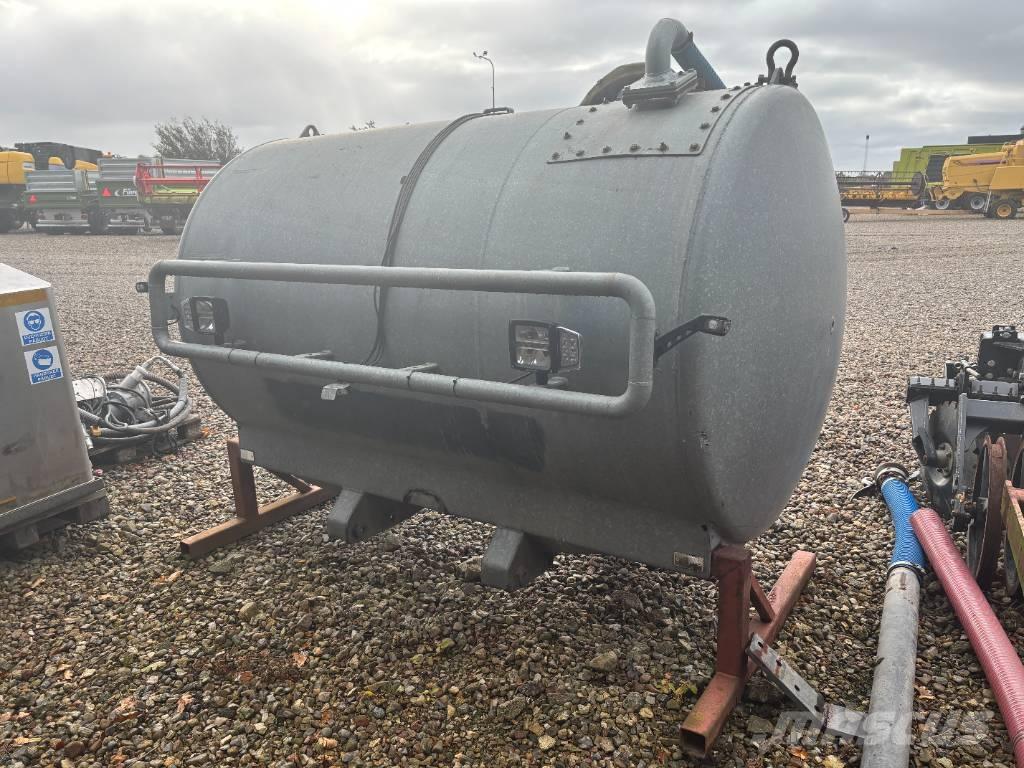 Harsø Fronttank Lietteen levittimet