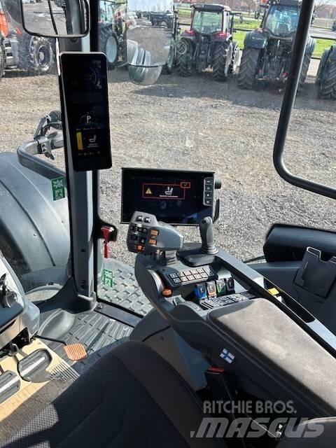 Valtra T 235 D Traktorit