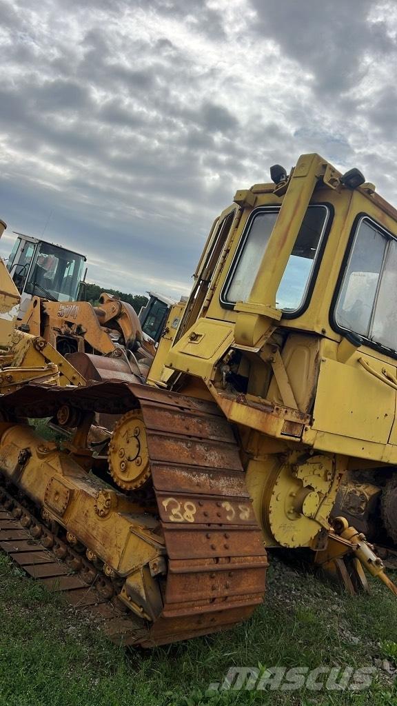 CAT D 4 H Sähkö ja elektroniikka