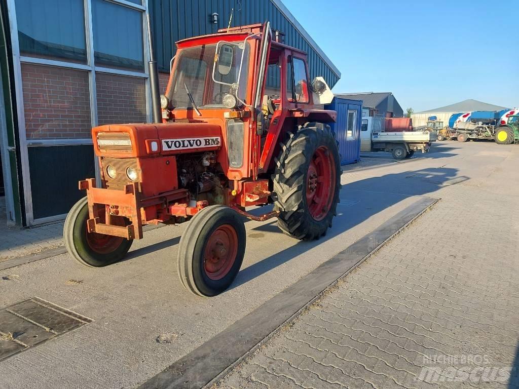 Volvo BM 500 Traktorit