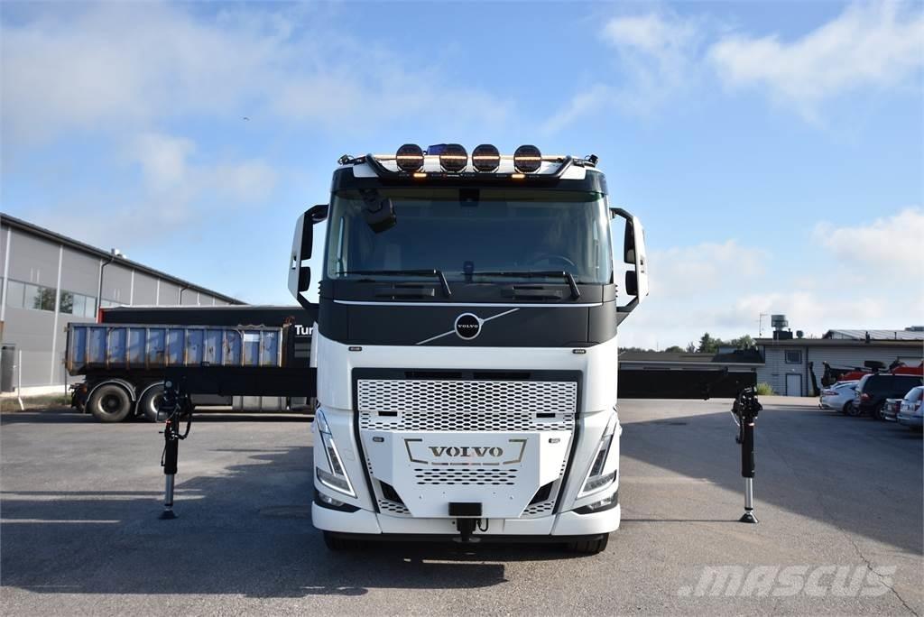 Volvo FH 540 8X4 Nosturiautot
