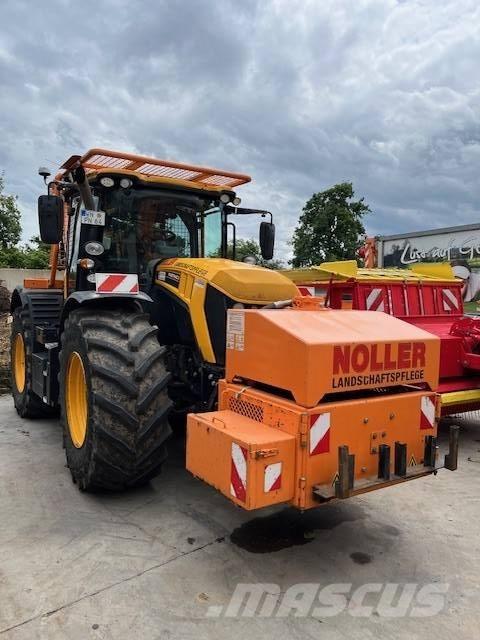 JCB Fastrac 4220 Traktorit