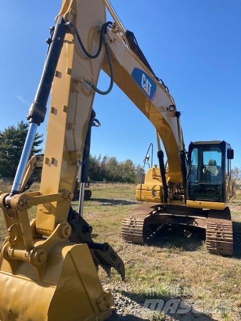 CAT 320 D Telakaivukoneet