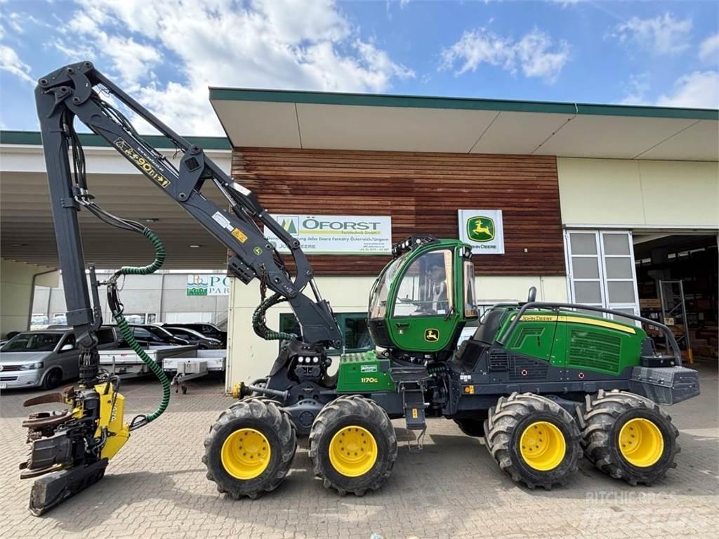 John Deere 1170 G Harvesterit