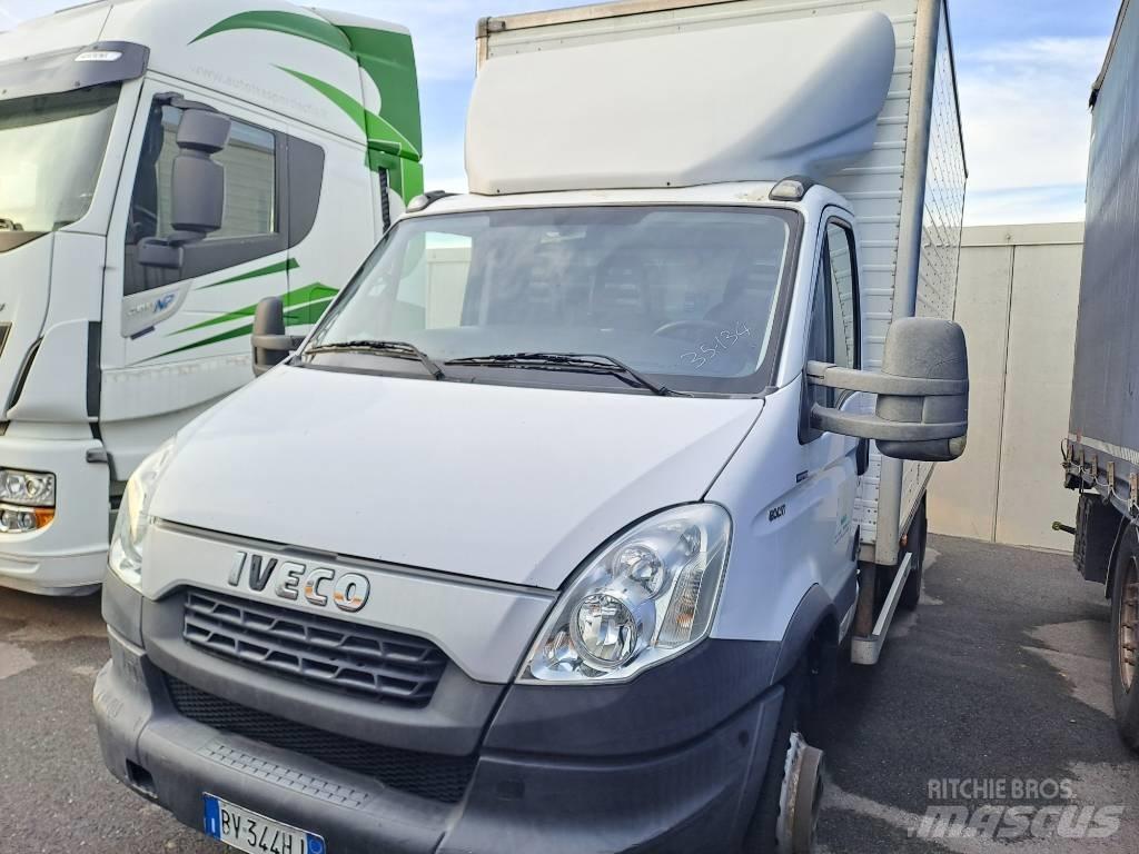 Iveco DAILY 60C17 Umpikorikuorma-autot