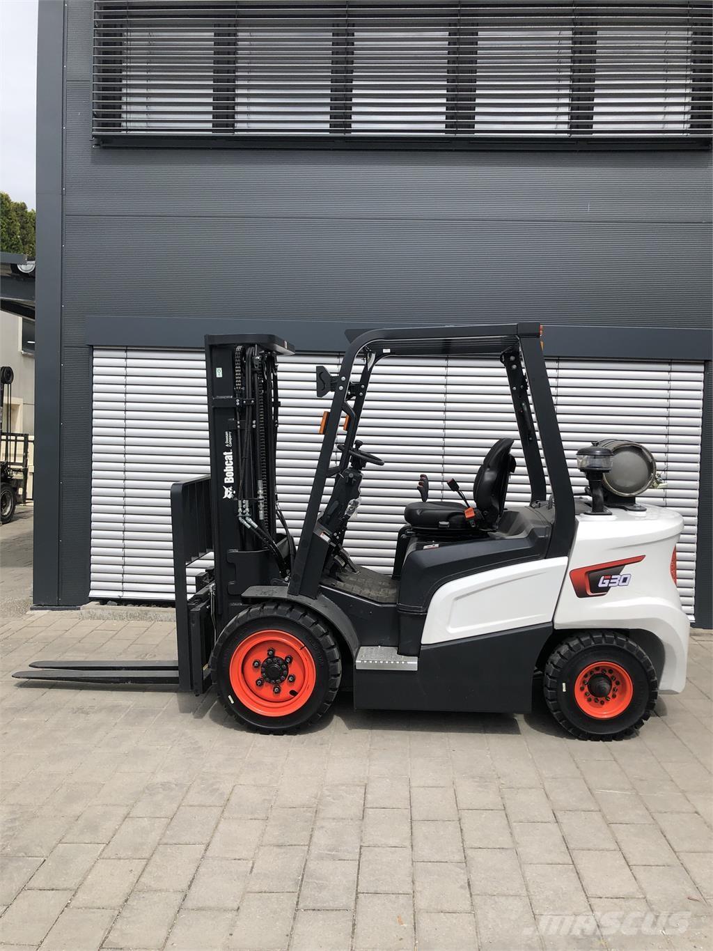 Bobcat G30 NXP Nestekaasutrukit