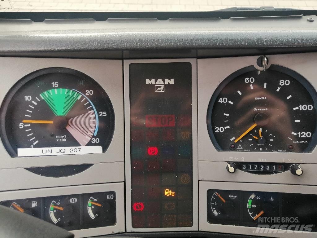 Ruthmann TR 300 Pienikokoiset itseliikkuvat puominostimet