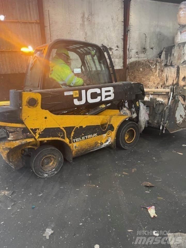 JCB TLT30 Muut haarukkatrukit