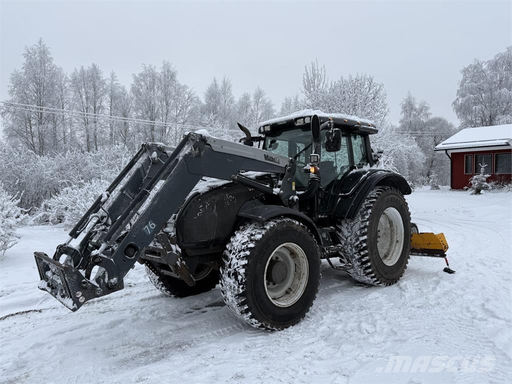 Valtra T191 Traktorit