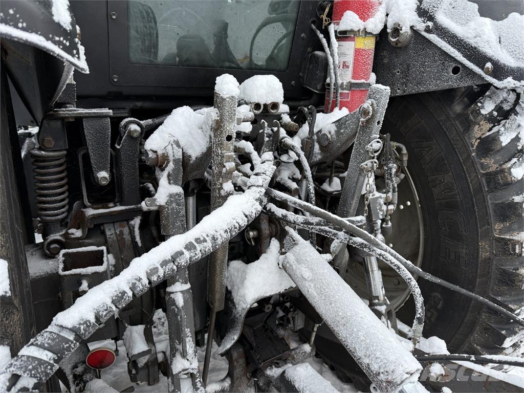 Valtra T191 Traktorit