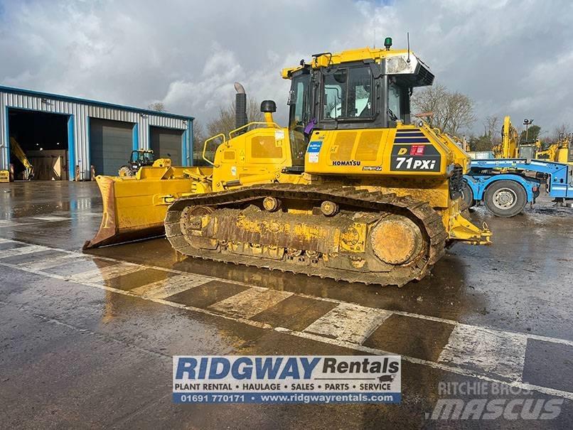 Komatsu D 71 PX-24 Telaketjupuskutraktorit