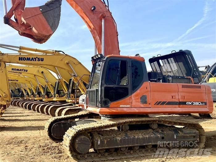 Doosan DX 380 LC Telakaivukoneet