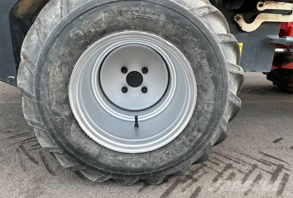 Schäffer 2024 Pienkuormaajat