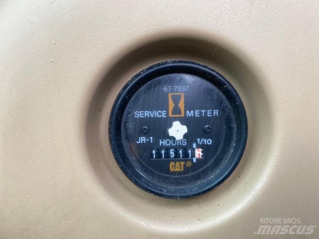CAT 320BL Telakaivukoneet