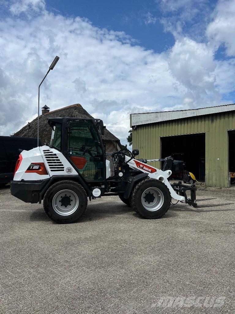 Bobcat L 85 Pyöräkuormaajat