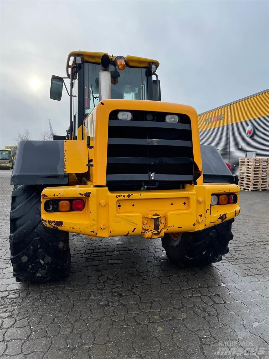 JCB 416S Pyöräkuormaajat