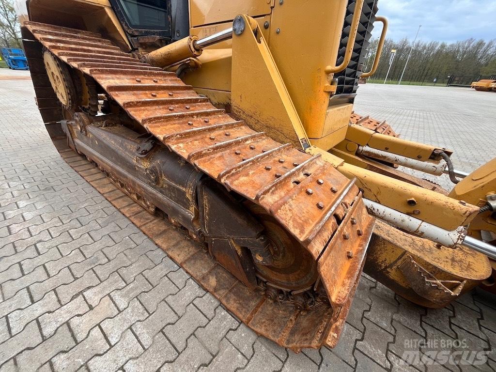 CAT D6N XL Telaketjupuskutraktorit