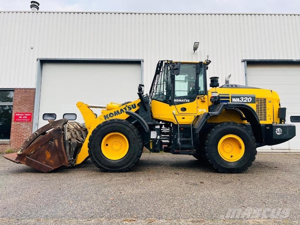 Komatsu WA 320-8 Pyöräkuormaajat
