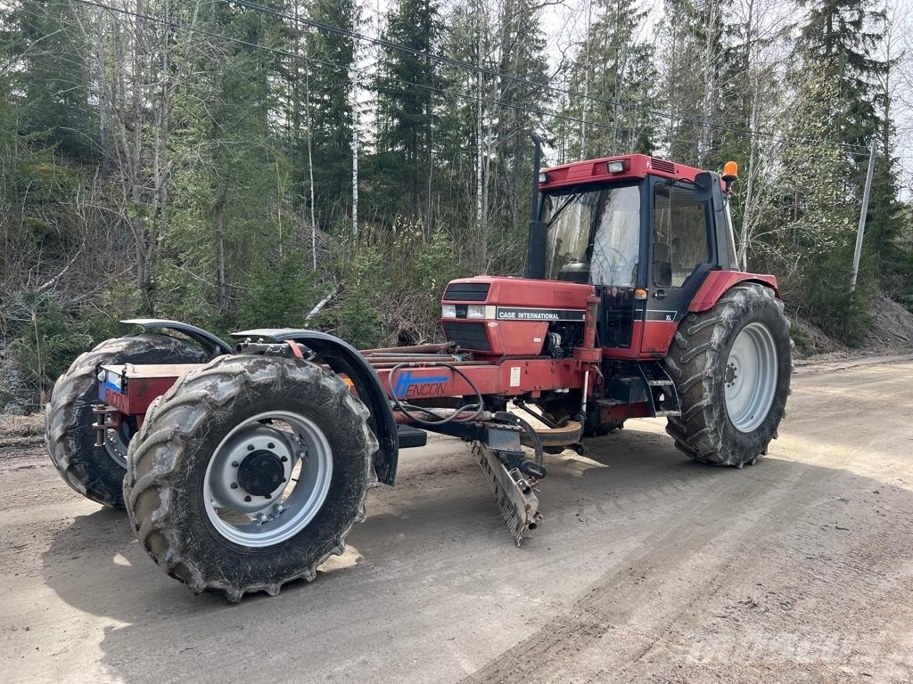 Case IH 895 XL Tiehöylät