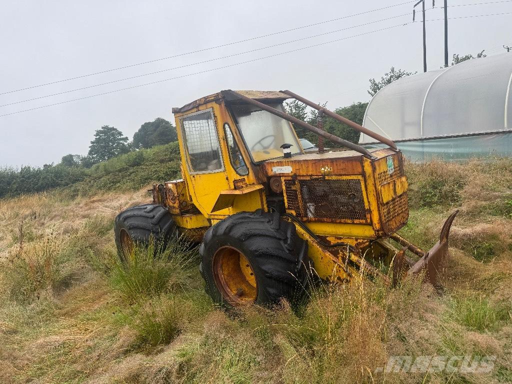 HSM 805 Juontokoneet