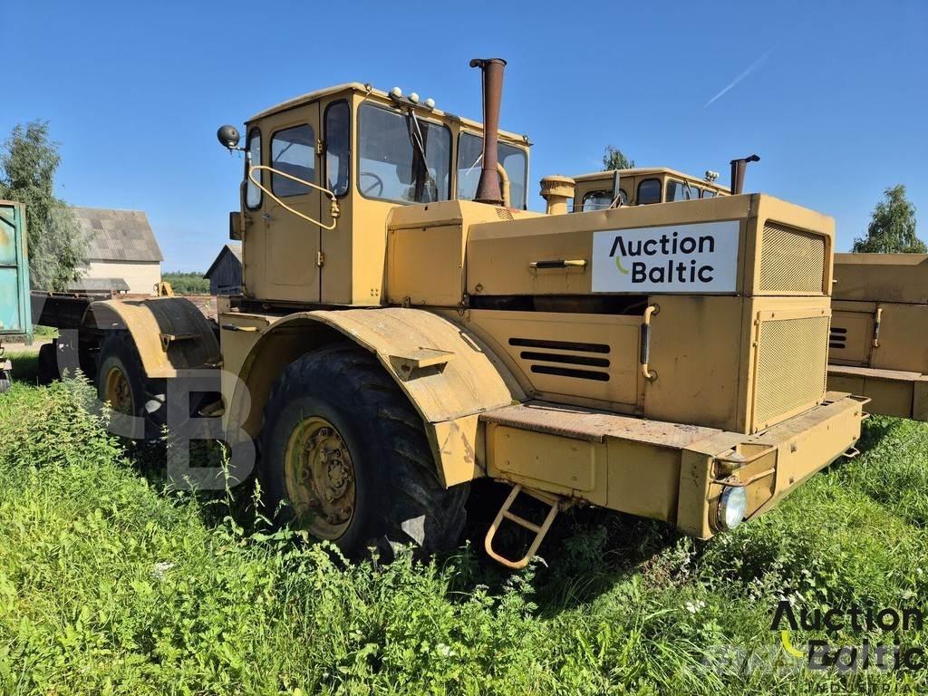 Kirovets K 701 Traktorit