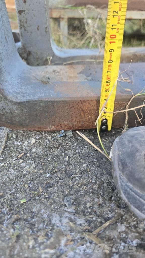  Pallgafflar 980kr Pyöräkuormaajat