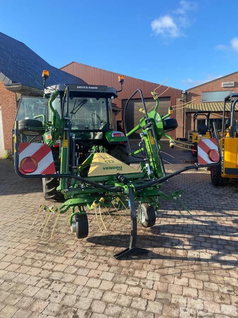 Krone Vendro 470 Pöyhimet ja haravat